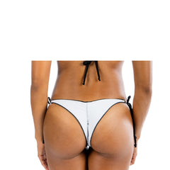 WHITE WITH BLACK RUFFLE BIKINI BOTTOM - Bikinis Market